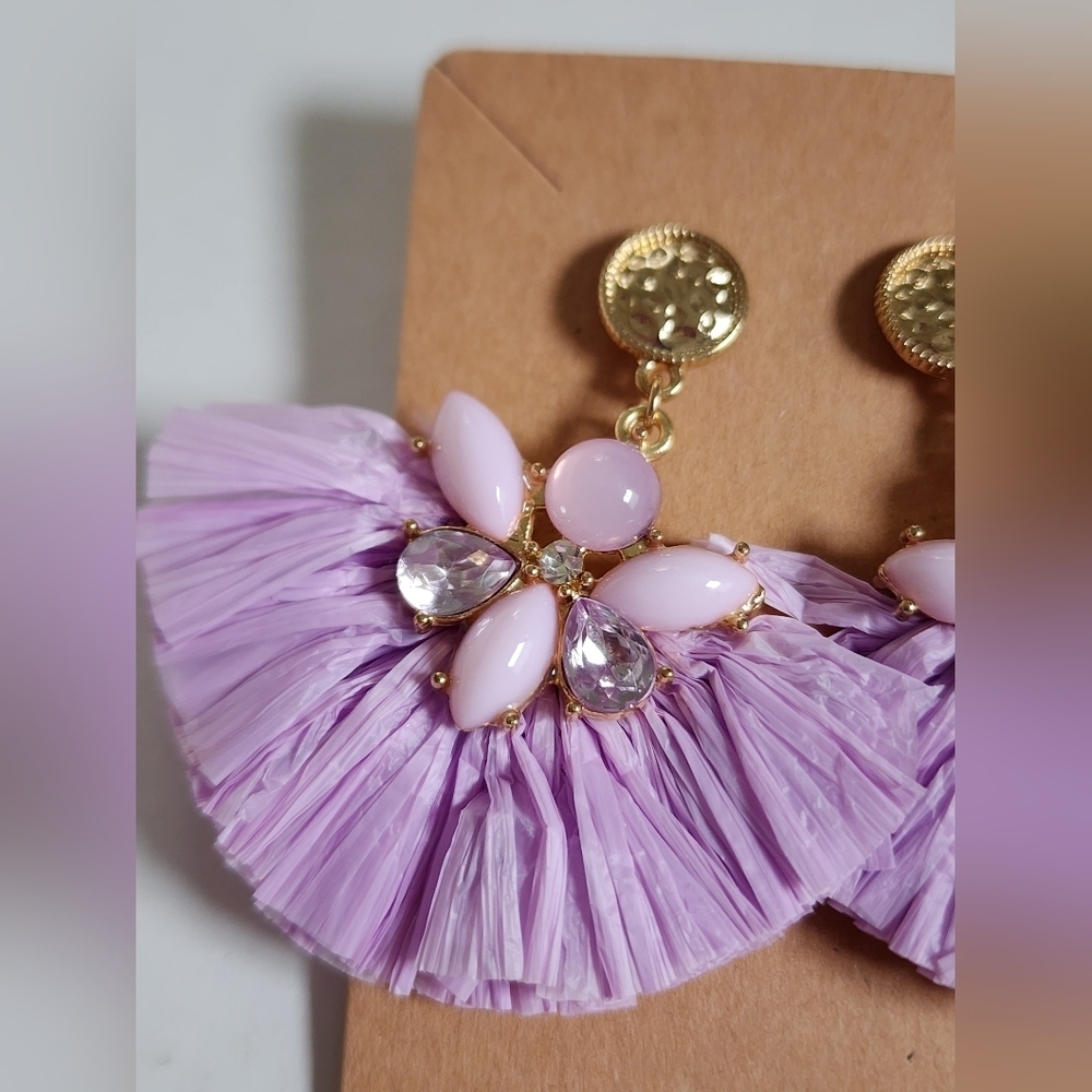 NWOT Paper Purple and Pink Floral Fan Shape Dangling Stud Earrings - Picture 2 of 13